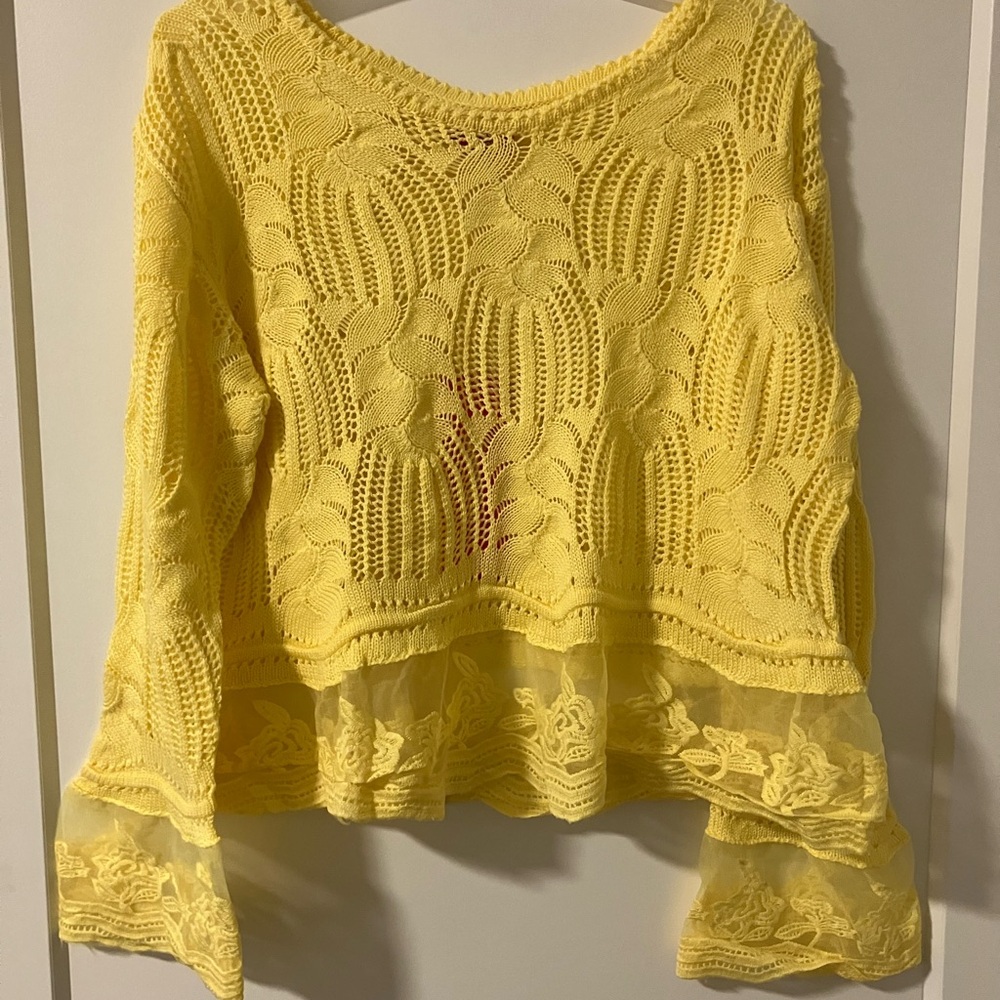 Sweater Land Yellow Sweater - Picture 2 of 4